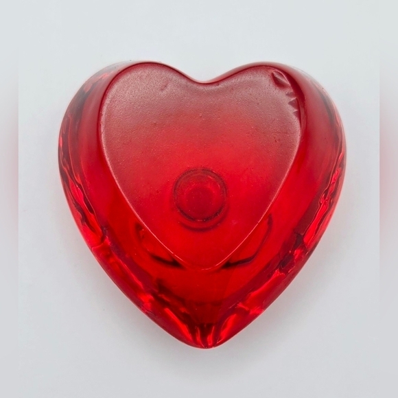 Williams Sonoma Red Glass Heart Mini Taper Candle Holders Set of 4 - Picture 10 of 13